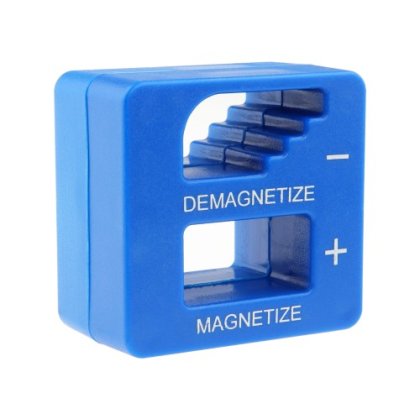 Magnetizér a demagnetizér ručného náradia